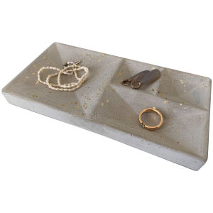 Minimalistic Jewelry Organizer & Tray